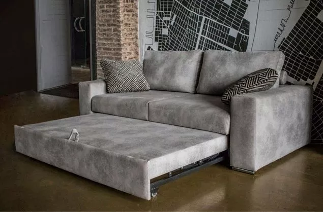 диван с пружинным основанием